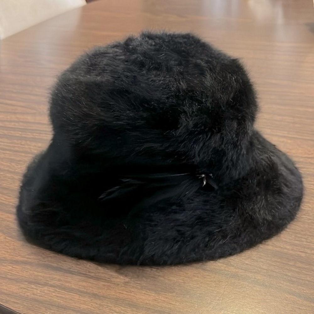 Kangol Furgora Miriam Angora Fur Blend Black Bucket Hat